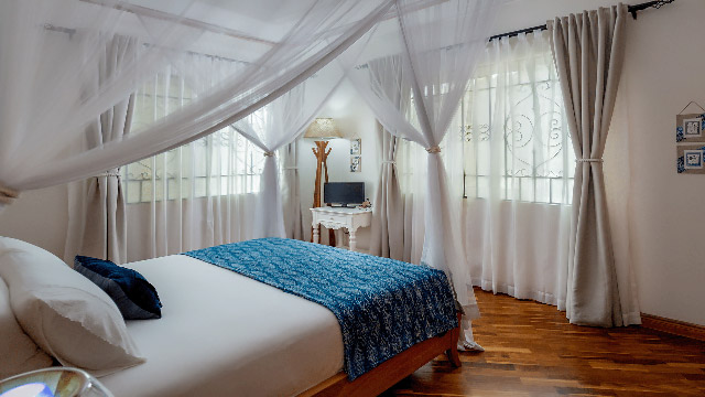Ewange-Amaka-room.view