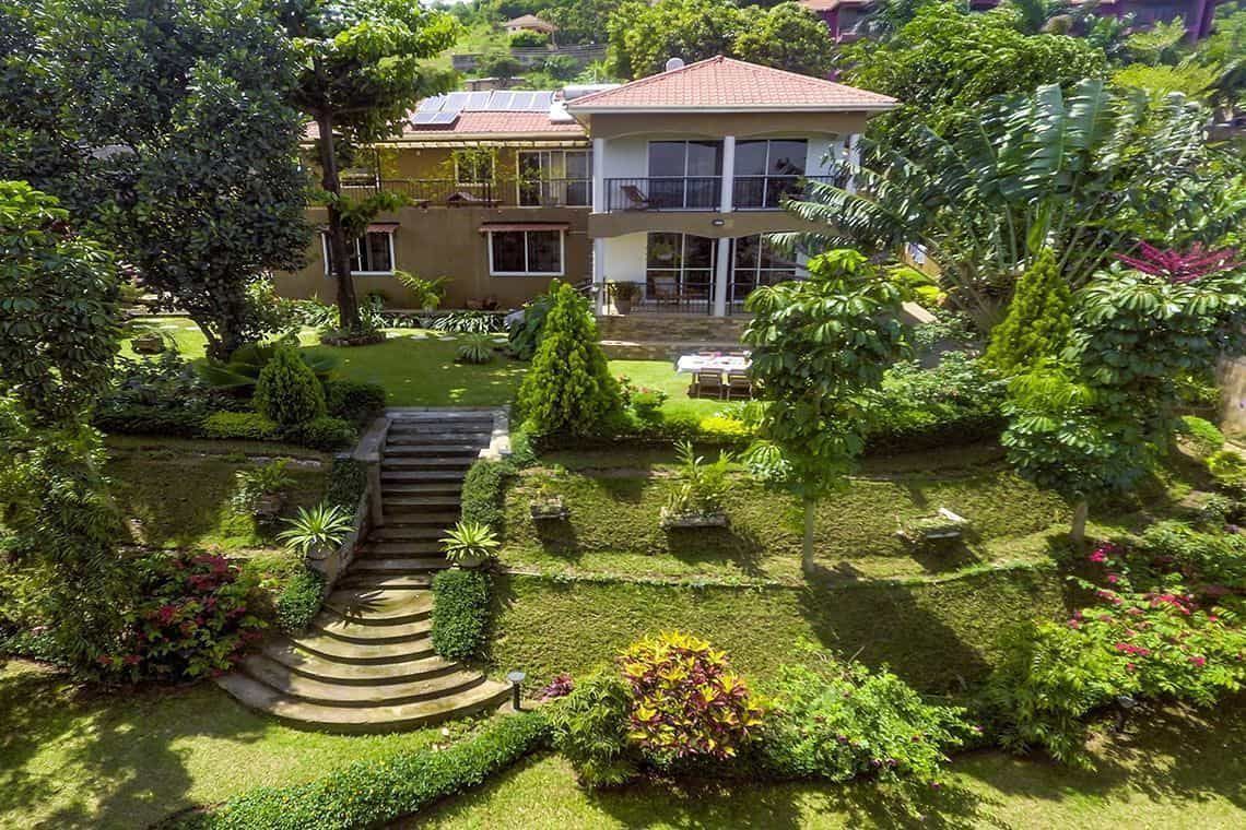B&b in Uganda